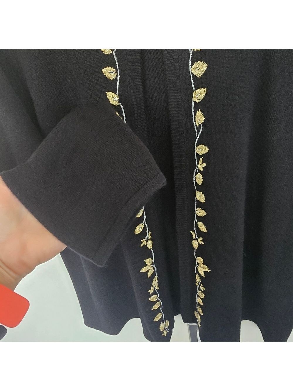 Designers Originals Black Cardigan Sweater w/Gold Leaf Embroidery Size Large NWT - Picture 9 of 12